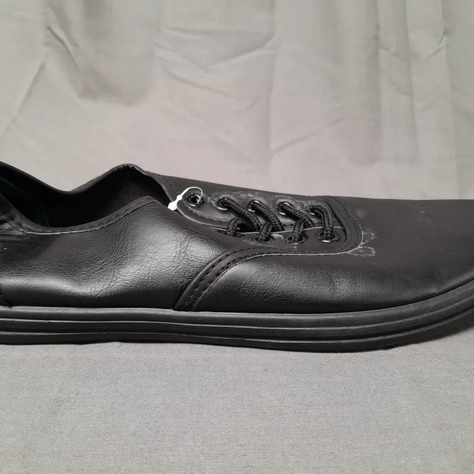 BOX OF APPROXIMATELY 10 PAIRS OF GEORGE LACE UP SHOES IN BLACK - VARIOUS SIZES
