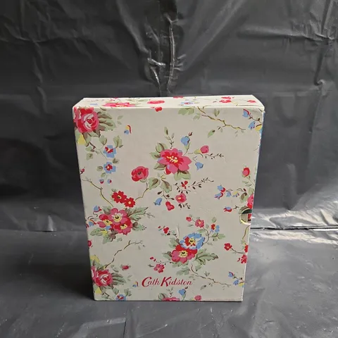 BOXED CATH KIDSTON: THE COLLECTION (SEW! STITCH! AND PATCH!)