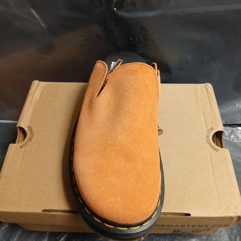 BOXED PAIR OF DR. MARTENS ZEBZAG MULE – ORANGE ZEST SUEDE, UK 6 