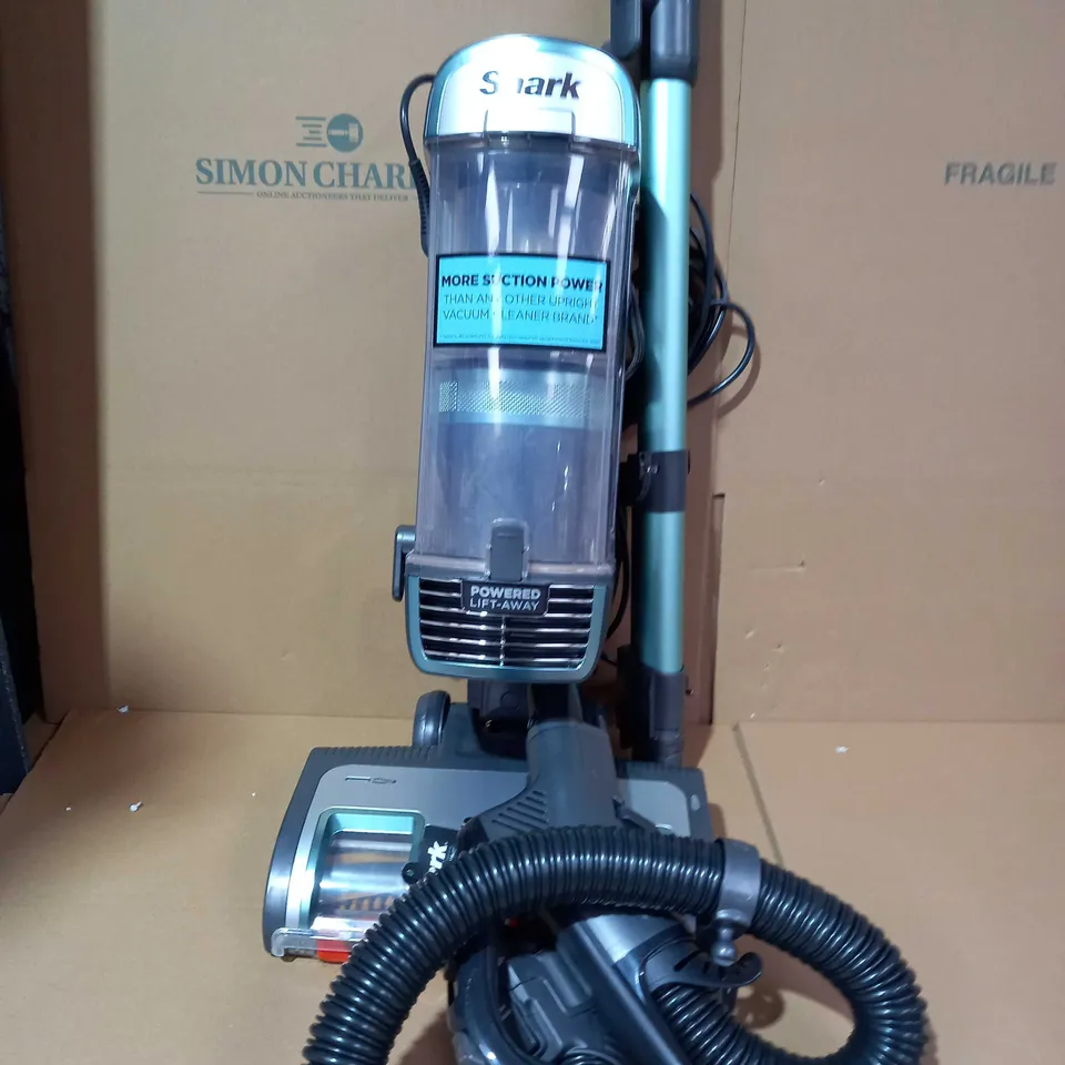 SHARK UPRIGHT VACUUM CLEANER 