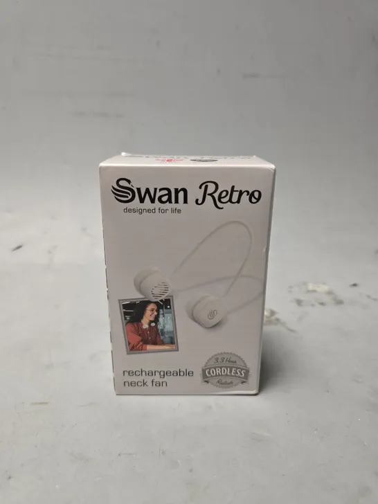 Lot 5004: SEALED SWAN RETRO RECHARGEABLE NECK FAN - 5246849 | Simon ...