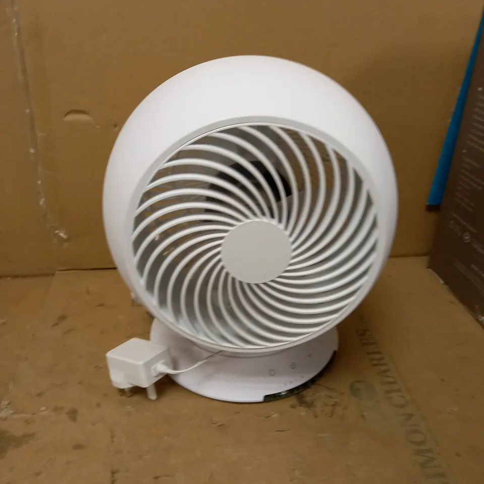 DUUX GLOBE TABLE FAN