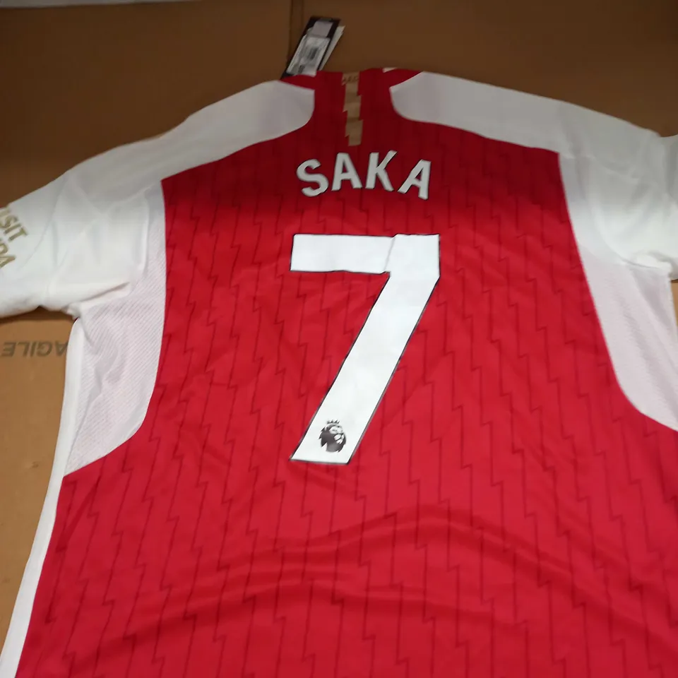 ARSENAL FC HOME SHIRT WITH SAKA 7 ON THE BACK SIZE XL