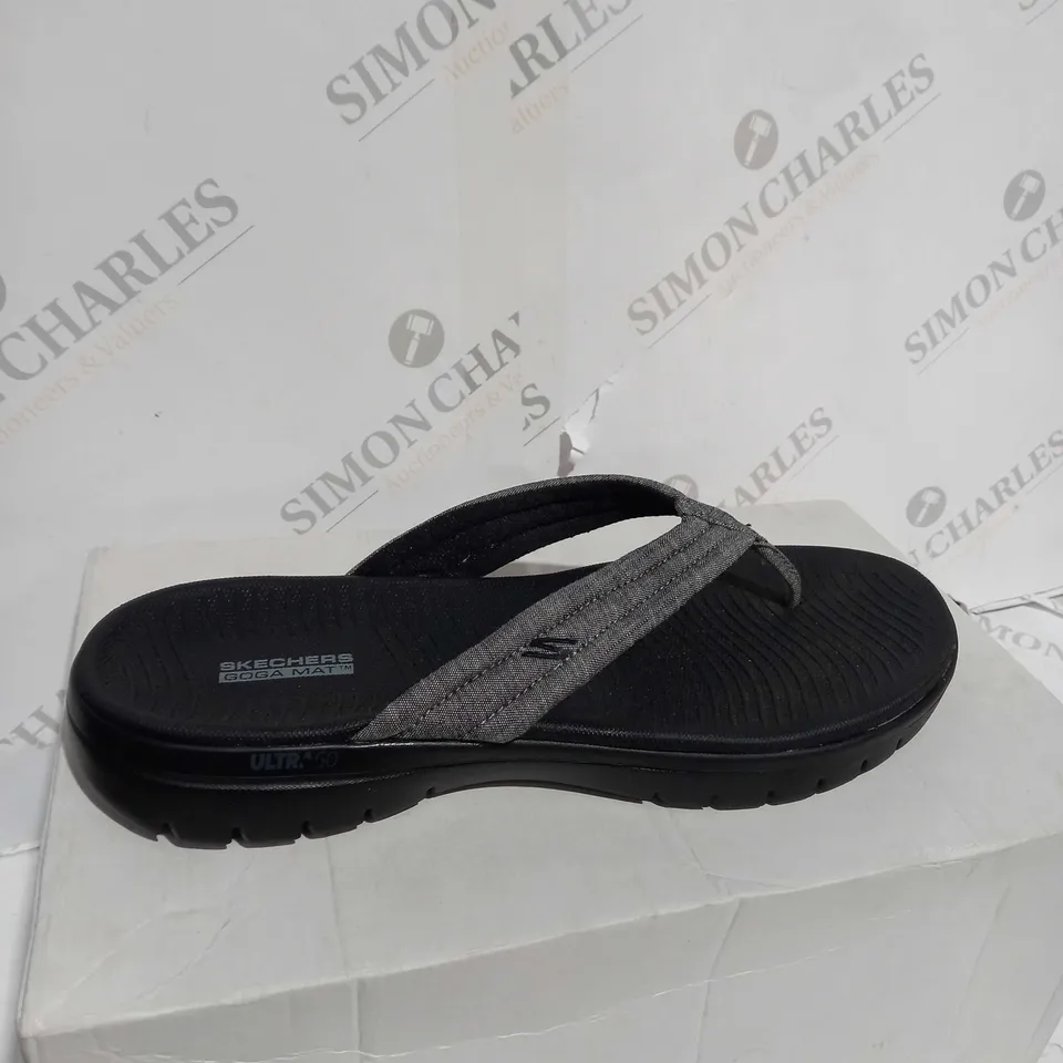 SKETCHERS ON THE GO SANDEL IN BLACK - UK SIZE 8
