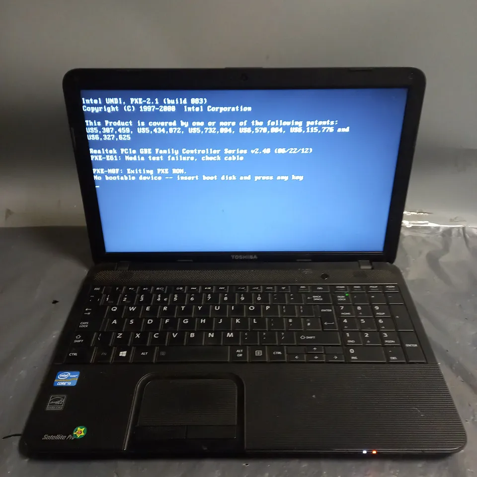 TOSHIBA SATELLITE PRO C850-1HD PRO WINDOWS 8 LAPTOP