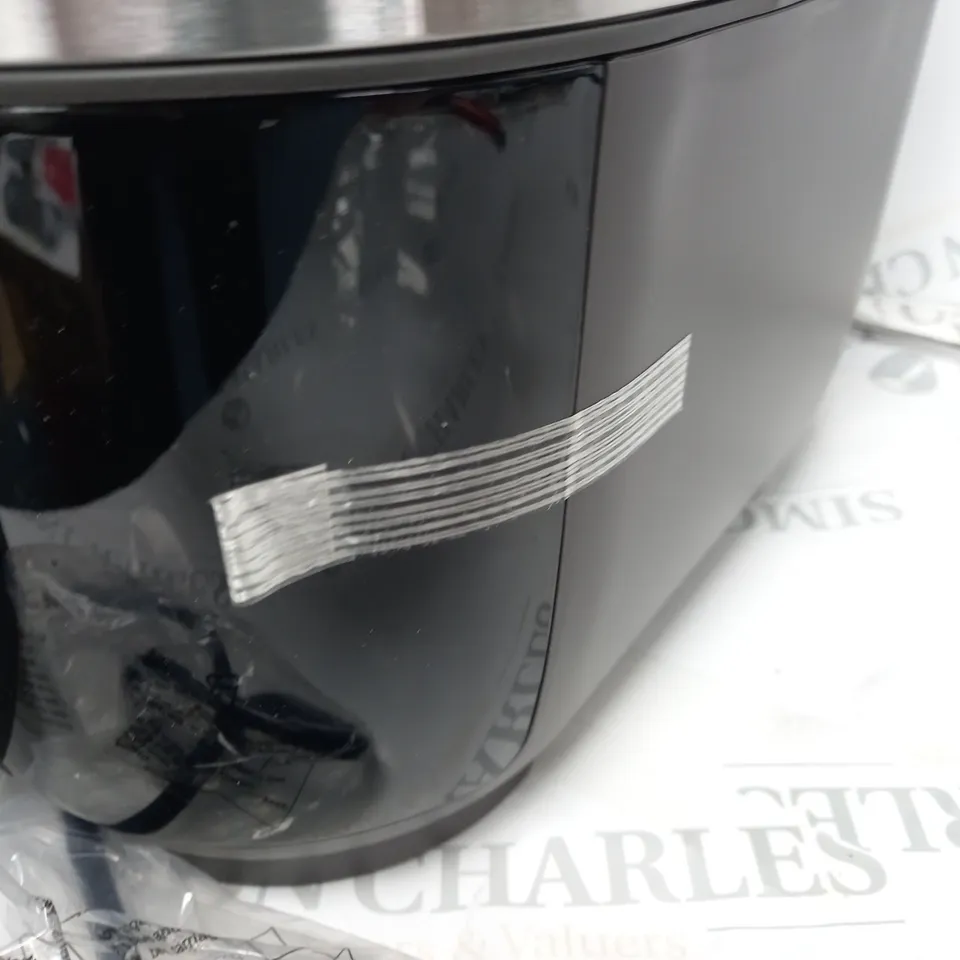 BOXED INSTANT VORTEX 8 IN 1 DUAL AIR FRYER 7.6