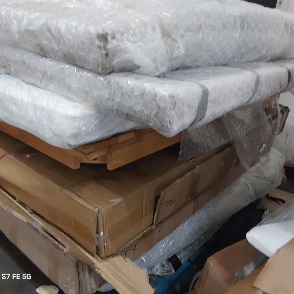 PALLET OF ASSORTED BOXED DINING TABLE & BED PARTS