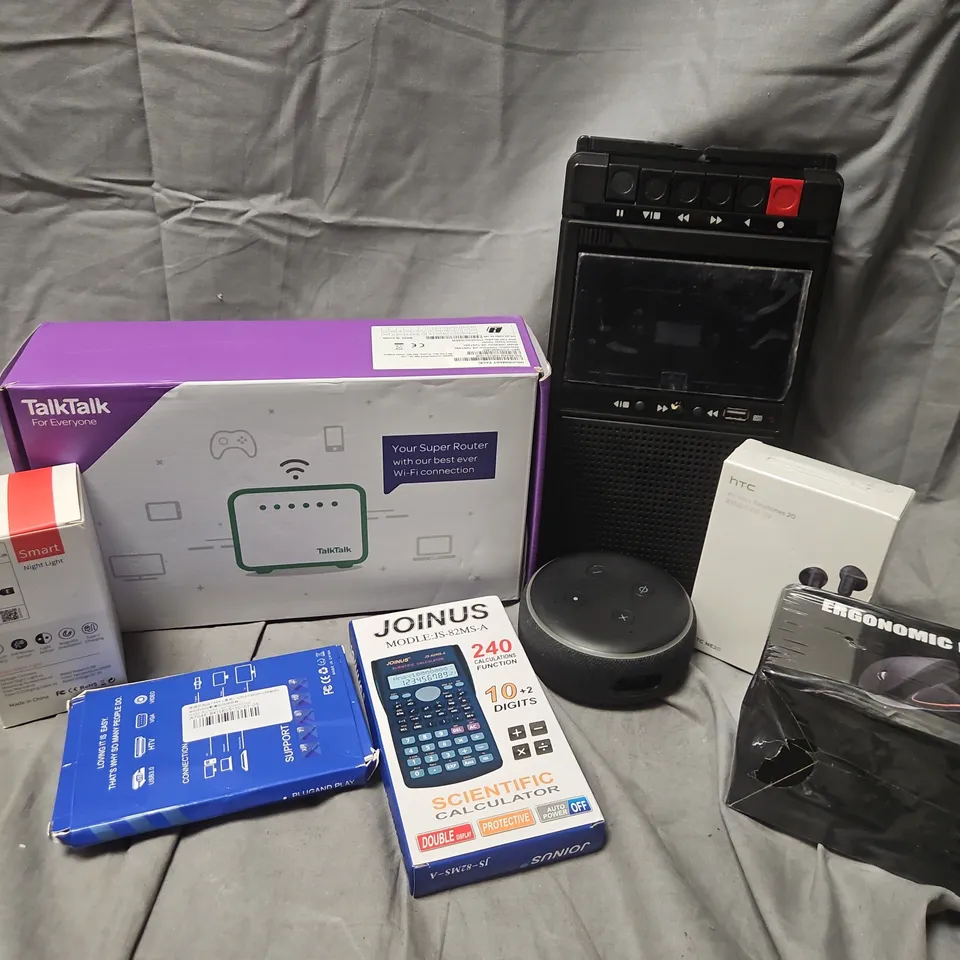 APPROXIMATELY 12 ASSORTED ELECTRICALS TO INCLUDE SCIENTIFIC CALCULATOR, TALK TALK ROUTER, HTC EARBUDS, ETC