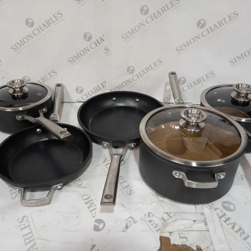 BOXED NINJA STACKABLE 5 PC COOKWARE SET C5500UK