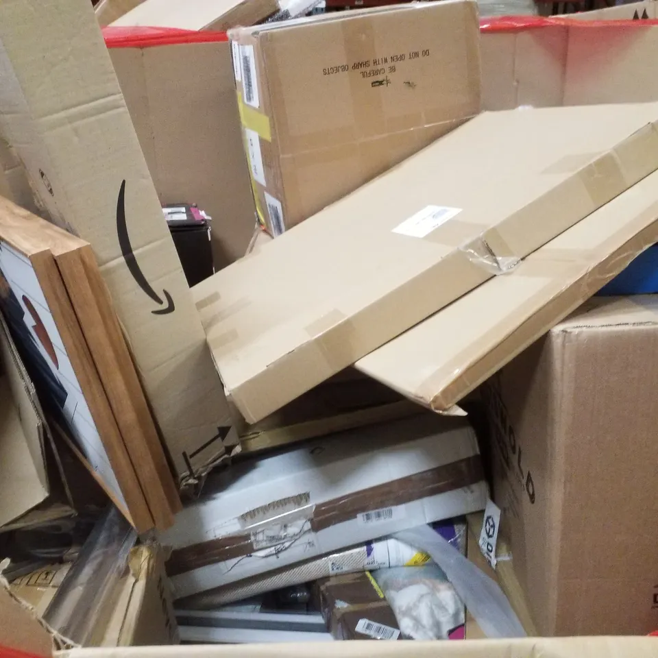 PALLET CONTAINING ASSORTED PRODUCTS INCLUDING POP UP TENT, SOLO PRESIDENT TOILET SEAT AND FRAME, CLOTHES AIRER, MULTIFUNCTIONAL FITNESS BOARD & STEAM FABRIC CLEANING MACHINE