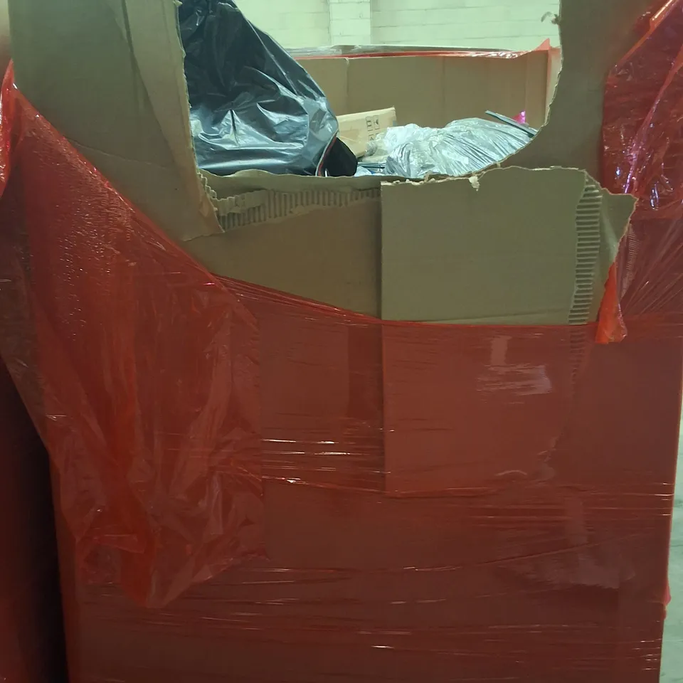 PALLET OF ASSORTED HOUSEHOLD GOODS AND ITEMS TO INCLUDE;NECK PILLOW,PHONE ACCESSORIES,PHOTO FRAMES