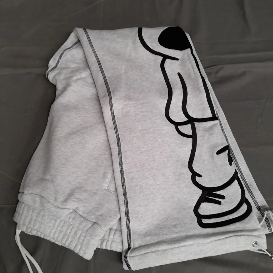 SHAPED EMBROIDERED DRAWSTRING HEM SWEATPANTS IN LIGHT GREY SIZE S