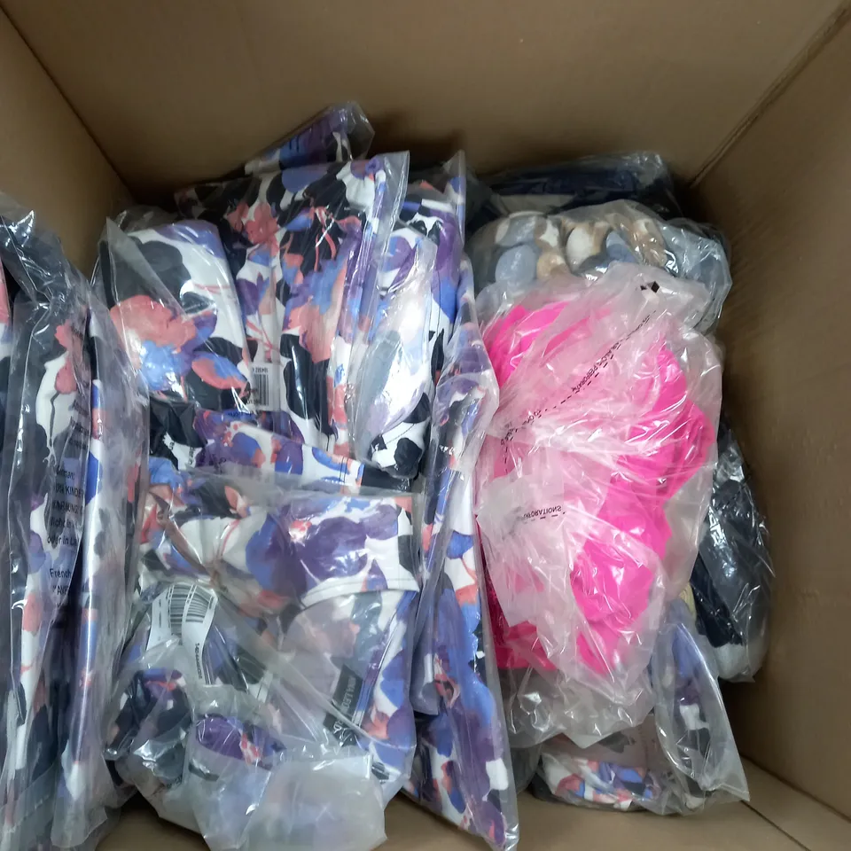 BOX OF APPROXIMATELY 30 ASSORTED CLOTHING PRODUCTS IN VARIOUS SIZES TO INCLUDE SKIRTS, JUMPERS, DRESSES ETC