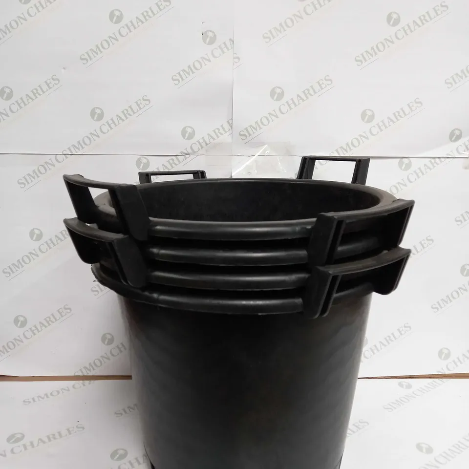 PACK OF 4 HEAVY DUTY 30L PLANTER POTS WITH HANDLES RRP £20