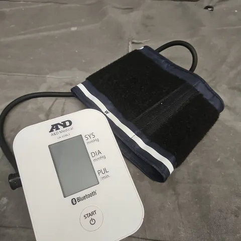 A&D UA-651BLE BLOOD PRESSURE MONITOR 