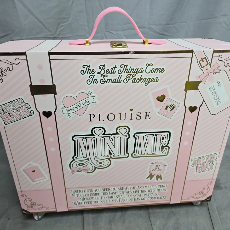 PLOUISE MINI ME CARRY CASE 