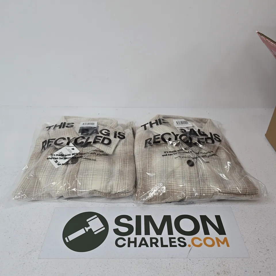 APPROXIMATELY 8 ASSORTED CLOTHING ITEMS IN VARIOUS SIZES, COLOURS & STYLES TO INCLUDE STONE CHECK JACKET 