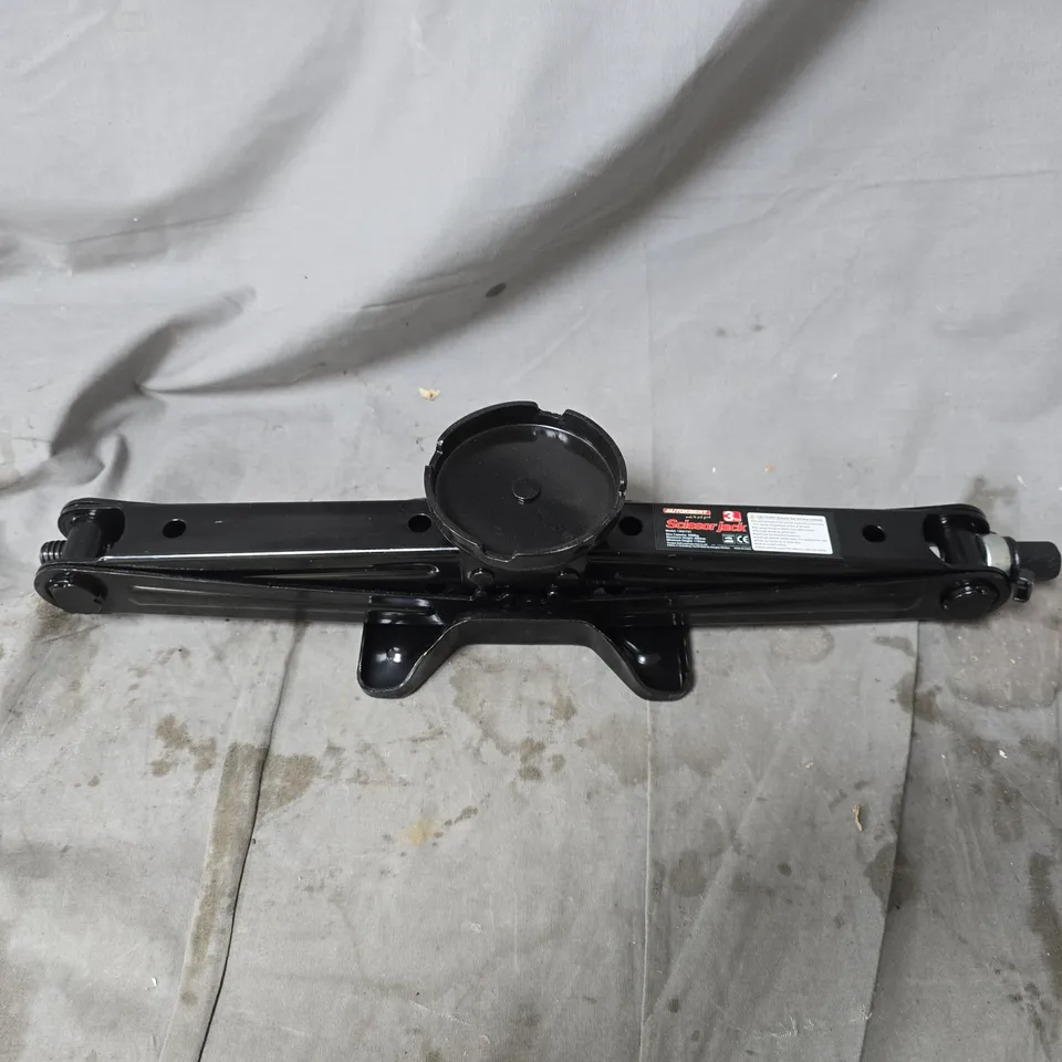 AUTOXBERT SCISSOR JACK 3 TON UNBOXED