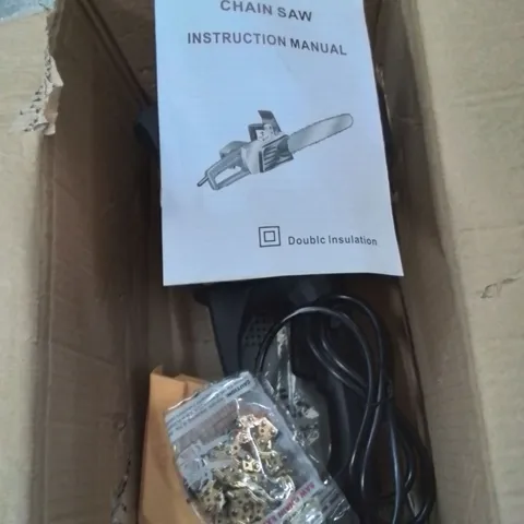 BOXED CHAIN SAW 