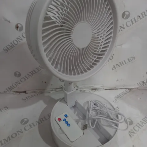 BOXED BELL & HOWELL OSCILLATING FOLDING RECHARGEABLE FAN, WHITE