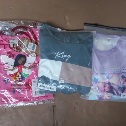 APPROXIMATELY 20 ASSORTED KID'S CLOTHING AND FASHION PRODUCTS IN VARIOUS STYLES AND SIZES - COLLECTION ONLY