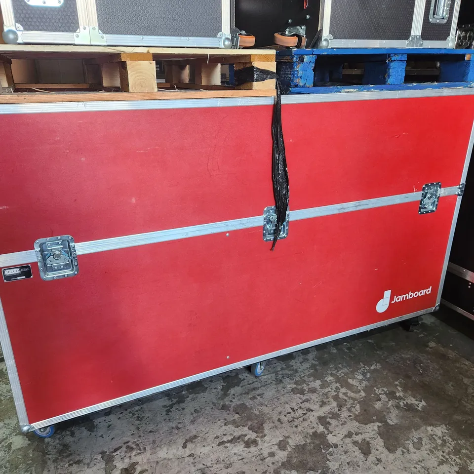 PALLET OF 2 VERY LARGE RED FLIGHT CASES 