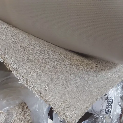 ROLL OF QUALITY FIRST IMPRESSIONS PATIENT CARPET - APPROXIMATELY 8.18 x 4m