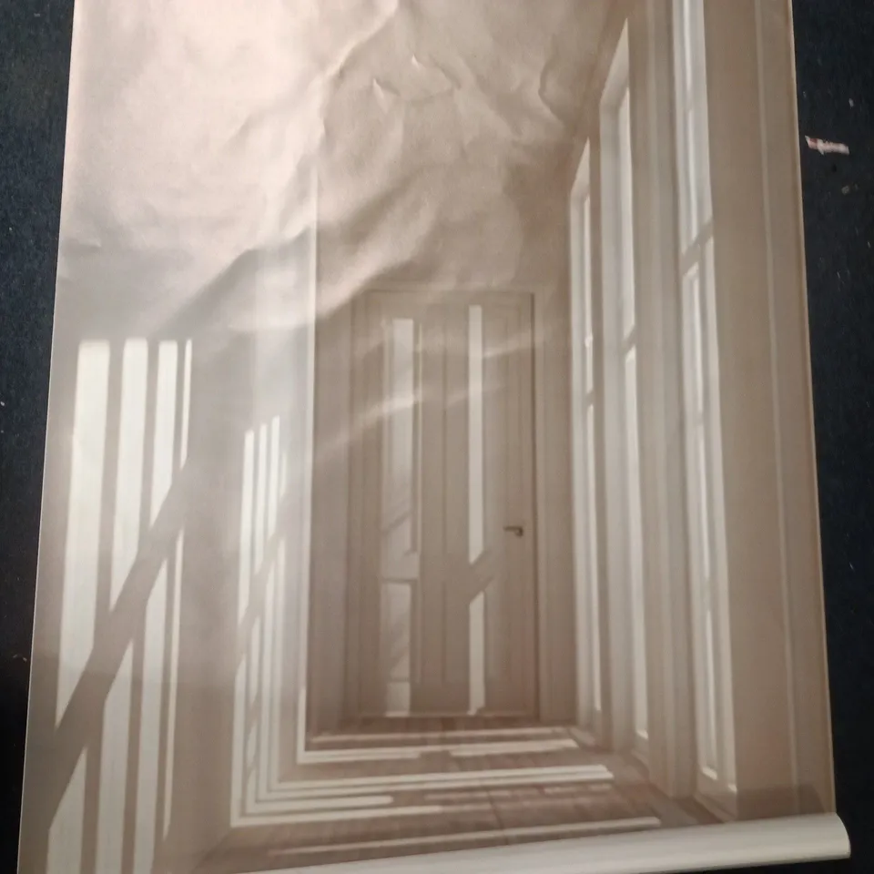 APPROXIMATELY 8 ASSORTED ROLLS OF VARIOUS ART PRINTS