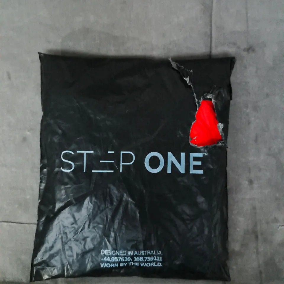 STEP ONE TRUNKS IN ORANGE SIZE XL