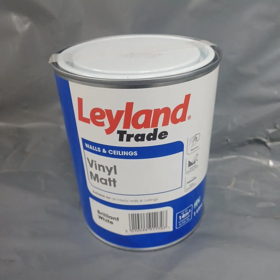 LEYLAND TRADE VINYL MATT PAINT IN BRILLIANT WHITE (1L) - COLLECTION ONLY