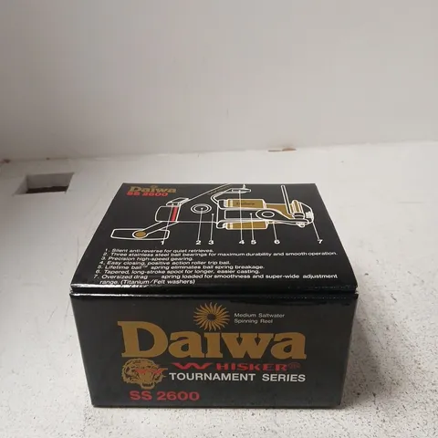 DAIWA SS2600 TOURNAMENT SERIES SALTWATER SPINNING REEL – BOXED