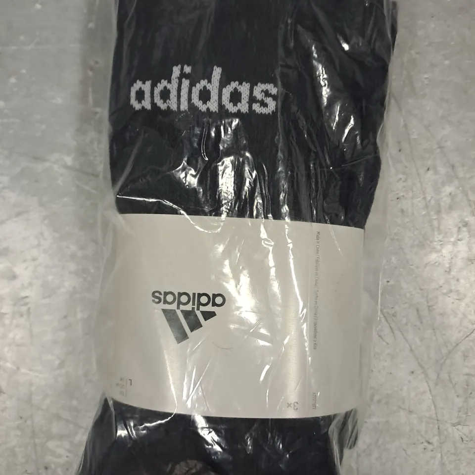 ADIDAS SOCKS IN BLACK (3 PAIRS) SIZE LARGE