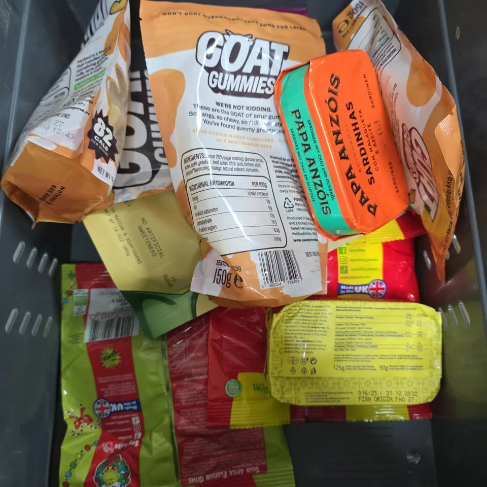 APPROXIMATELY 10 ASSORTED FOOD/DRINK PRODUCTS TO INCLUDE CHILI VINEGAR, GOAT GUMMIES, WICKED BAT COFFEE ETC  