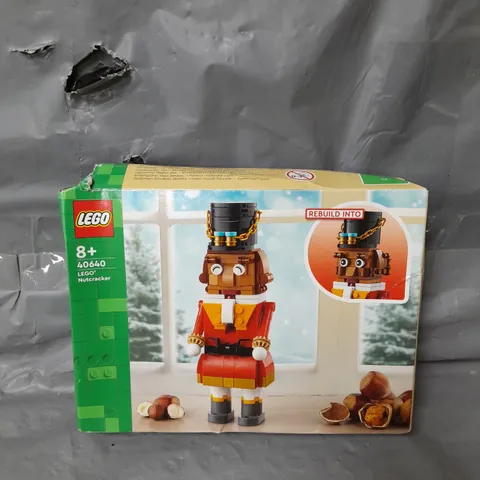 BOXED LEGO NUTCRACKER - 40640