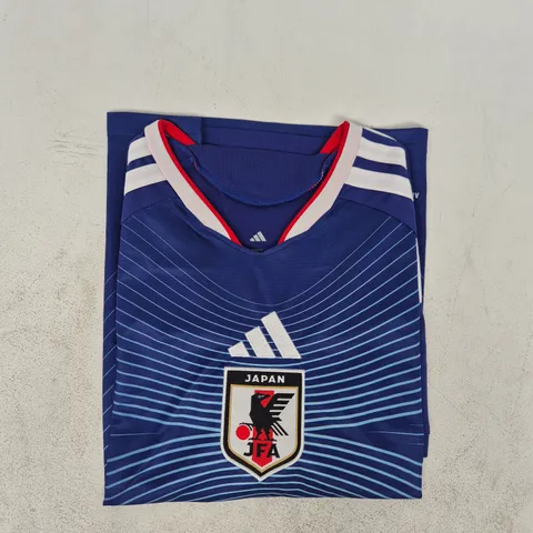 ADIDAS JAPAN 26 HOME FOOTBALL JERSEY SIZE SMALL
