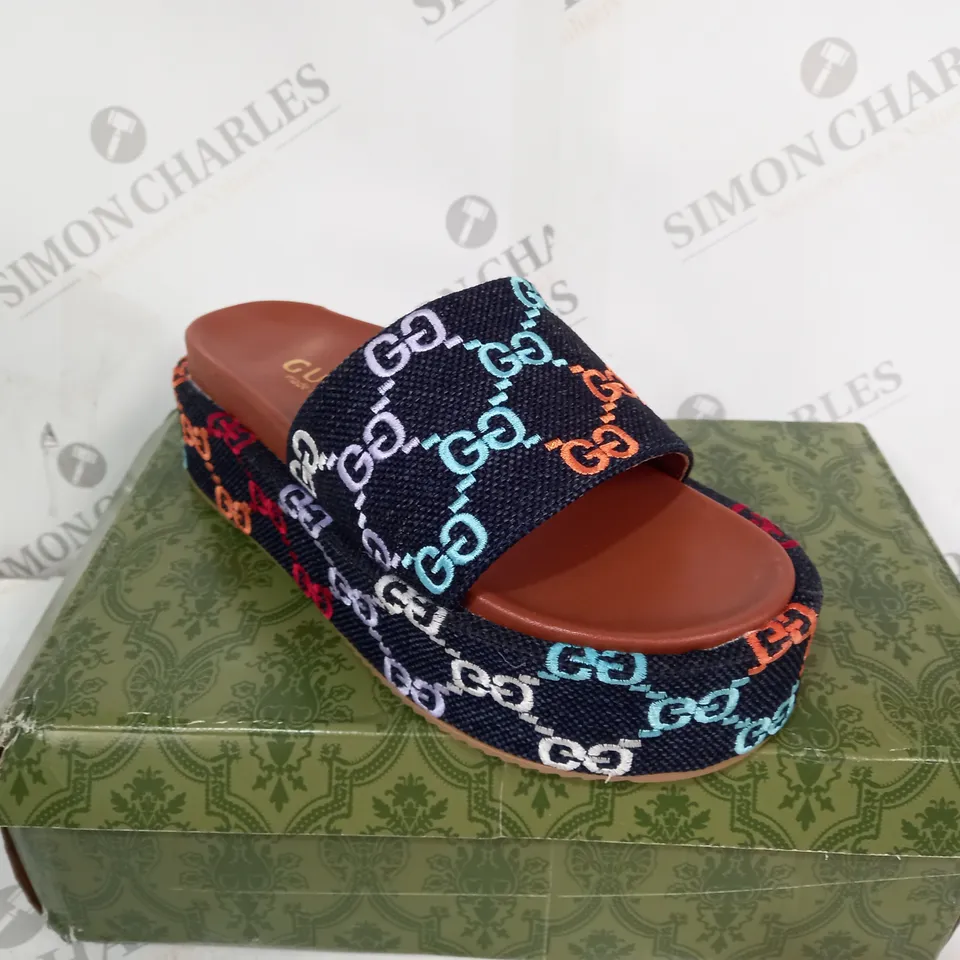 GUCCI PLATFORM SANDALS - MULTI COLOURED SIZE EU39