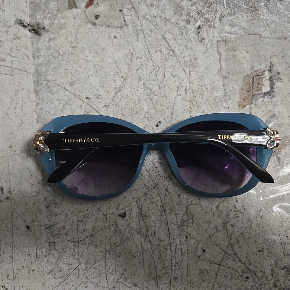 BOXED PAIR OF TIFFANY AND CO SUNGLASSES