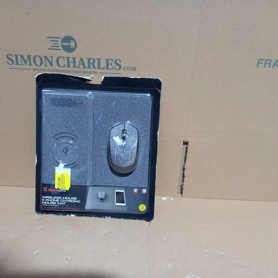 BLACKWEB WIRELESS MOUSE AND PHONE CHARGING MOUSE MAT