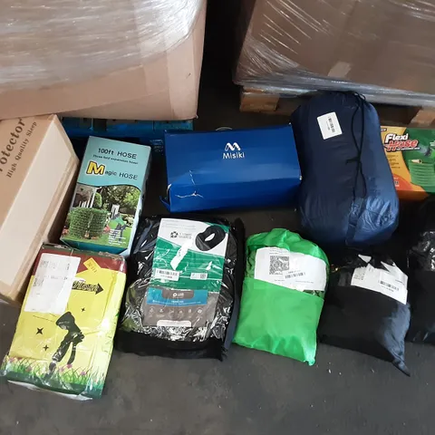 PALLET OF ASSORTED PALLET TO INCLUDE FLEXI HOSE, 5 STAR UNITED MEMORY FOAM CUSHION, MAGIC HOSE, EMMA MEMORY FOAM PILLOW, CARTTIYA LUMBAR SUPPORT CUSHION,  MISIKI 