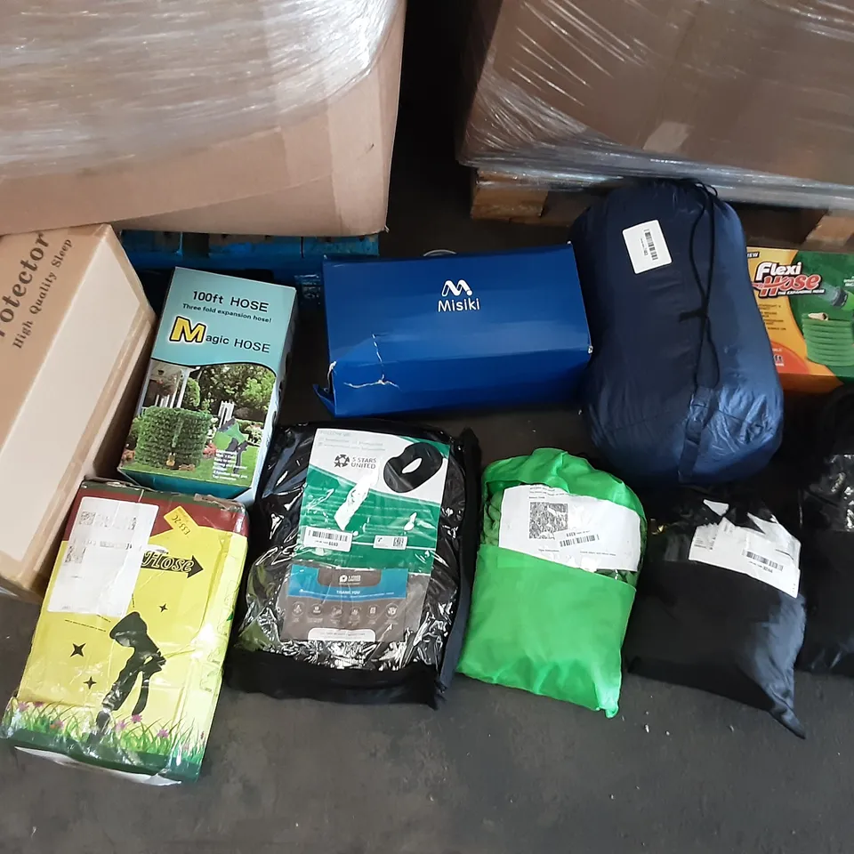 PALLET OF ASSORTED PALLET TO INCLUDE FLEXI HOSE, 5 STAR UNITED MEMORY FOAM CUSHION, MAGIC HOSE, EMMA MEMORY FOAM PILLOW, CARTTIYA LUMBAR SUPPORT CUSHION,  MISIKI 