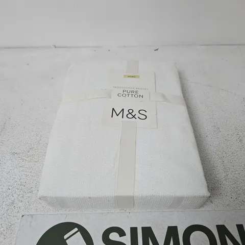 M&S PURE COTTON SEERSUCKER BEDSET – DOUBLE