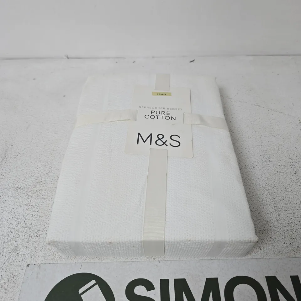 M&S PURE COTTON SEERSUCKER BEDSET – DOUBLE