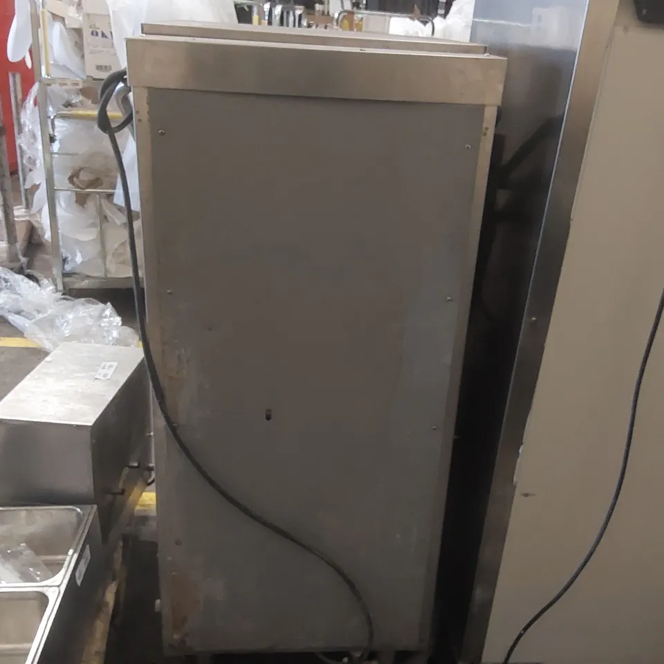 CLASSEQ HYDRO 957 COMMERCIAL PASS THROUGH DISHWASHER