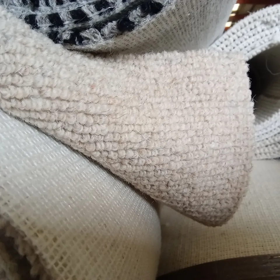 ROLL OF QUALITY H'COTE WEAVE LIMED OAK CARPET // APPROX SIZE: 5 x 16.52m