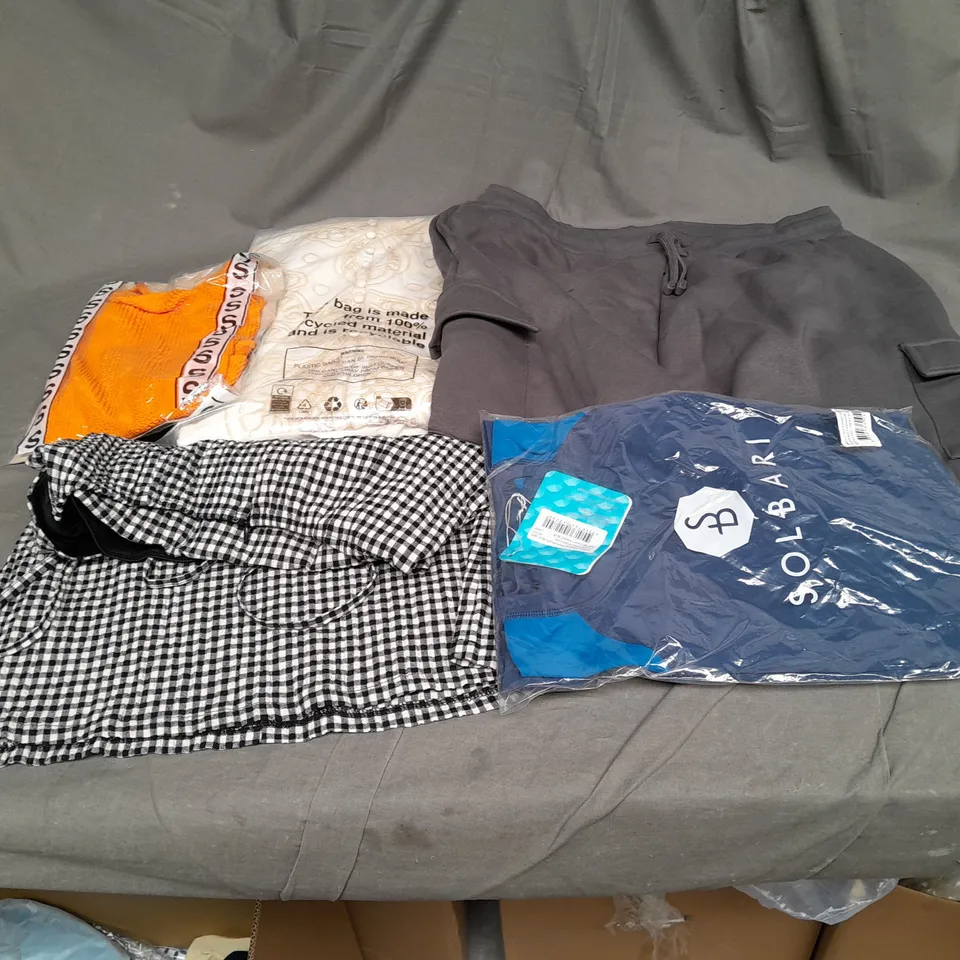 BOX TO CONTAIN A LARGE QUANTITY OF MEN'S AND WOMEN'S CLOTHING TO INCLUDE; SHORTS, SHIRTS, DRESSES, TOPS ETC 