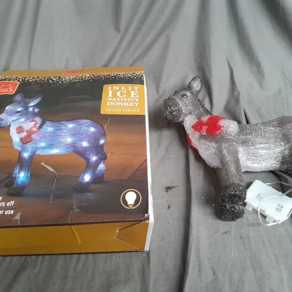 BOXED THREE KINGS INLIT ICE NATIVITY DONKEY RRP £26