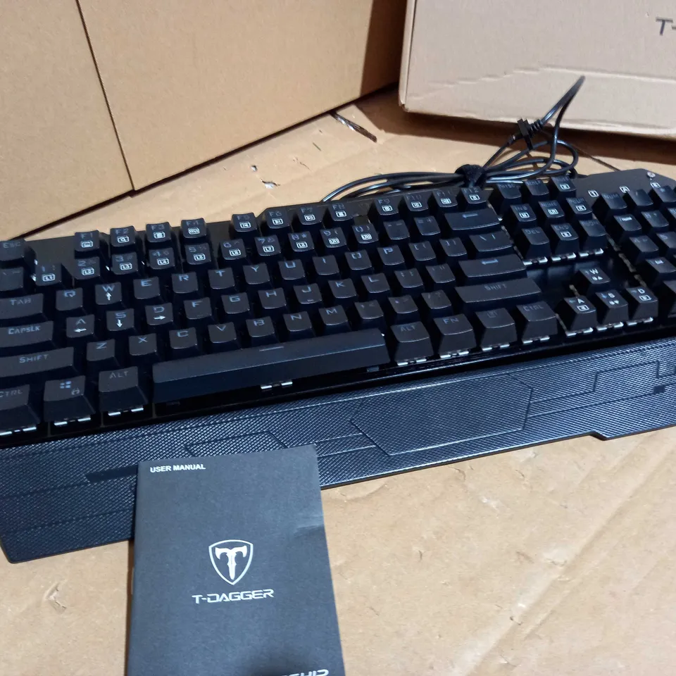 T-DAGGER T-TGK301 WIRED KEYBOARD