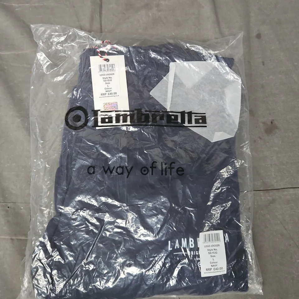 LAMBRELLA LOGO JOGGER PANTS IN NAVY SIZE LARGE