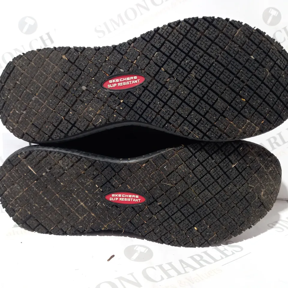 PAIR OF SKECHERS SQUAD WORK TRAINERS IN BLACK SIZE 5