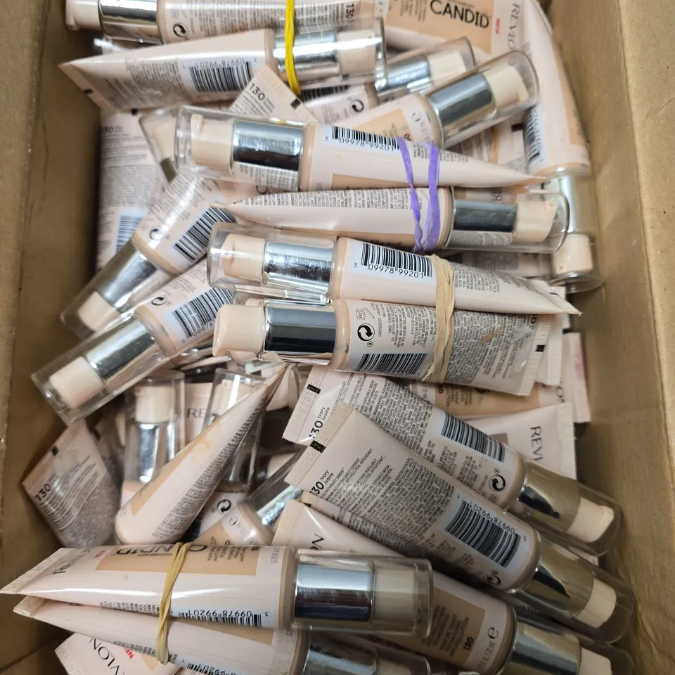 BOX OF APPROXIMATELY 40 REVLON CANDID NATURAL FINISH FOUNDATION 130